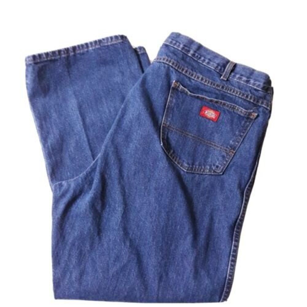 Mens Dickies Straight Fit Blue Denim Jeans Size 48x30" measures 46x29"